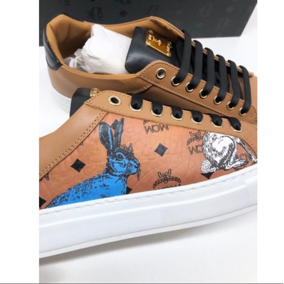 ❌SOLD❌ MCM Limited Edition Logo Cognac Sneakers - Picture 8 of 12
